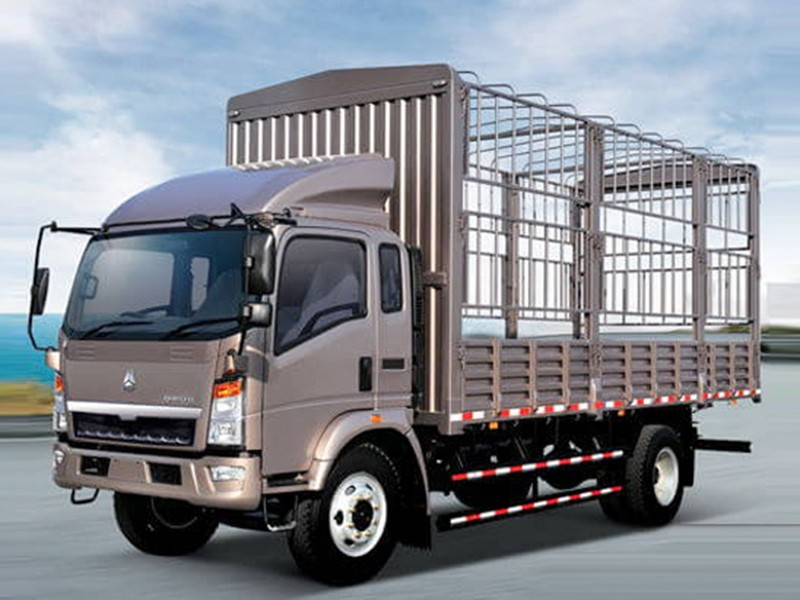 HOWO 4X2 Light Stake Truck Suppliers